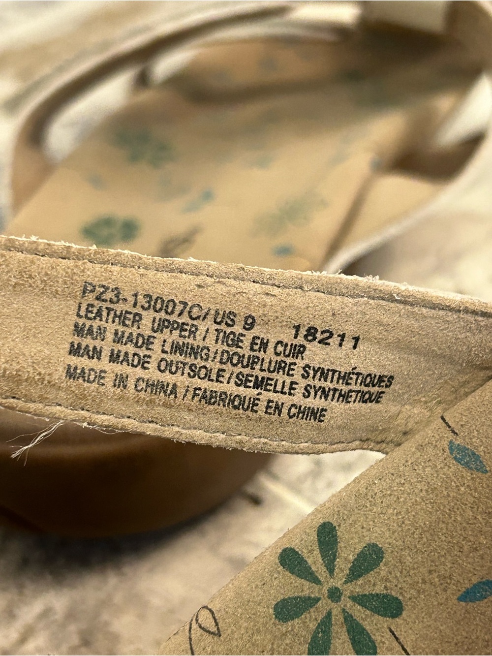 Taos Prize White Leather Triple-Strap Sandals with Decorative Medallions - Picture 8 of 9